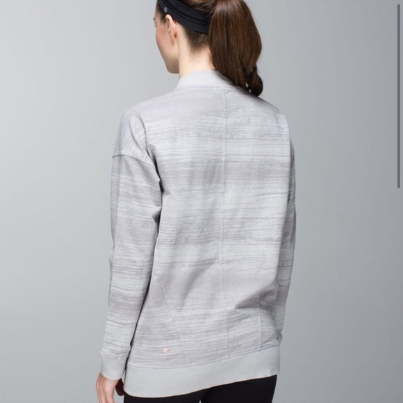 Lululemon Mula Bundle Wrap Jacket in Silver Spoon (Gray) - Picture 3 of 4